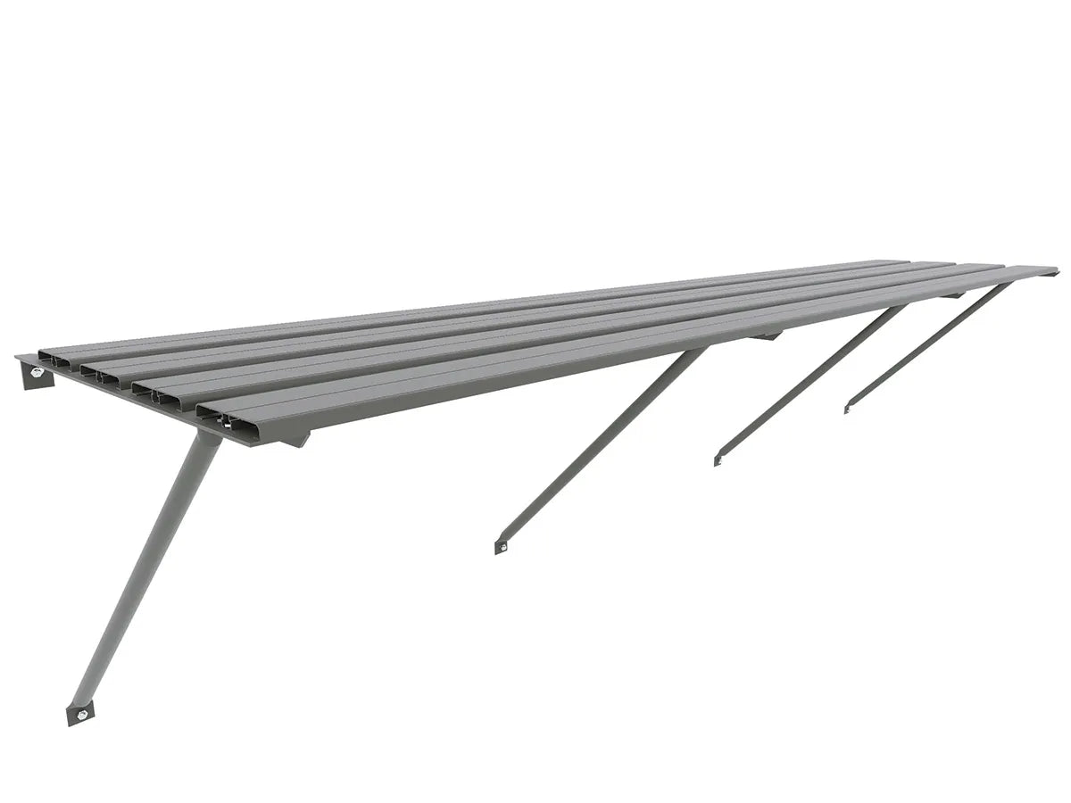 Royal Well | Tafel Anne I Gewächshaus | Grüngrau