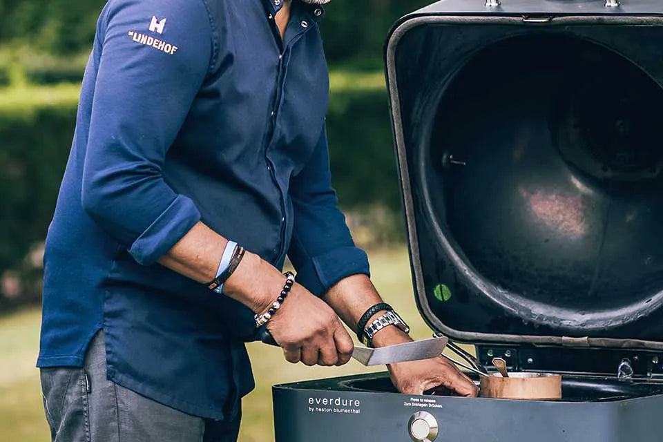 Everdure | Holzkohlegrill 4K | Mint