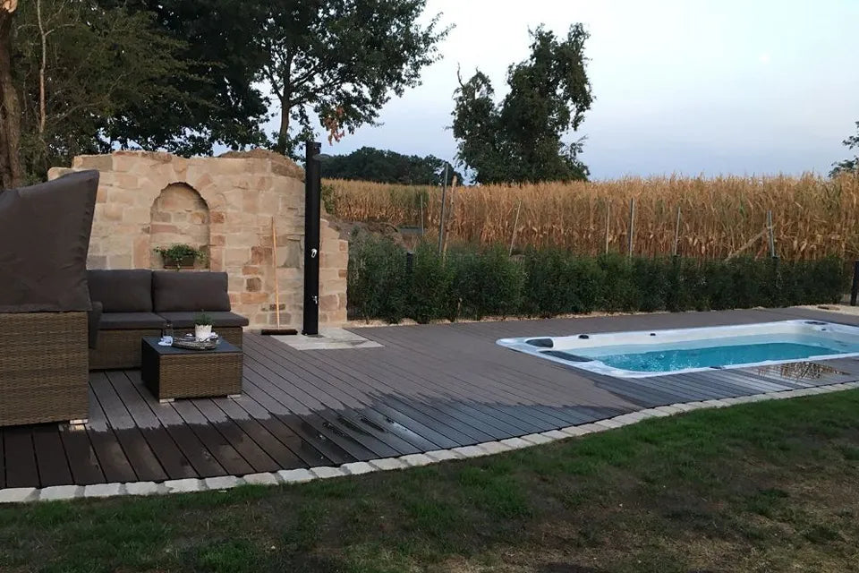 Aquatic 2 Swimspa | Sterling White mit DUNKELGRAU