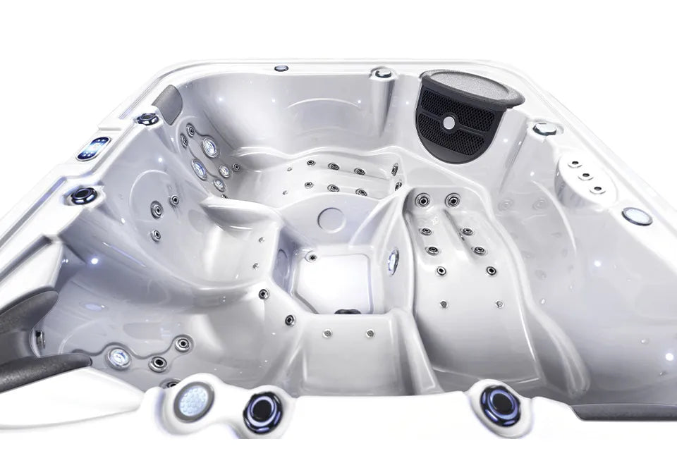 Tropic Spas | Montego Spa | Sterlingweiß mit Grau