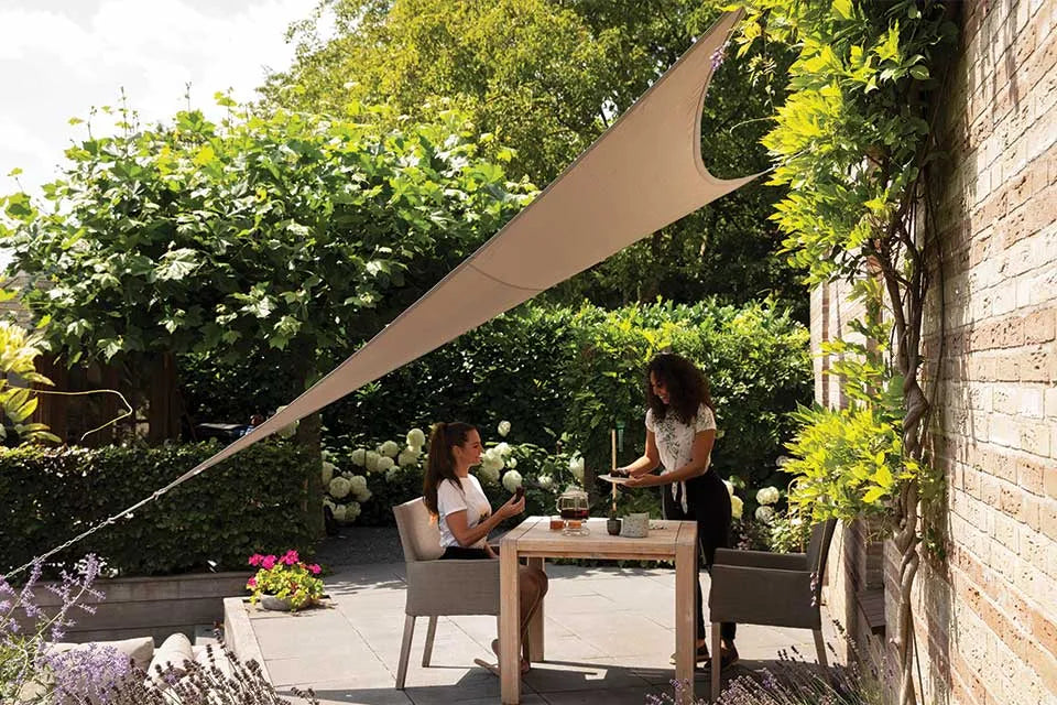 Platinum Sun & Shade | Dreamsail Wasserdichtes Sonnensegel Dreieck 400 x 400 x 400 cm | Creme